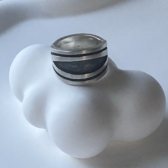 VTG Sterling Silver 925 Native American Tribal Overlay Ring SZ 7.5 UNISEX 10.5g - Picture 2 of 10